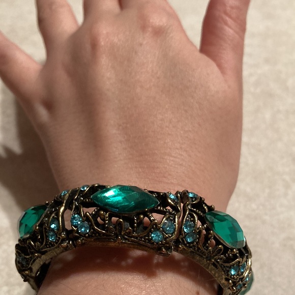 Jewel tone bangle bracelet - Picture 3 of 5